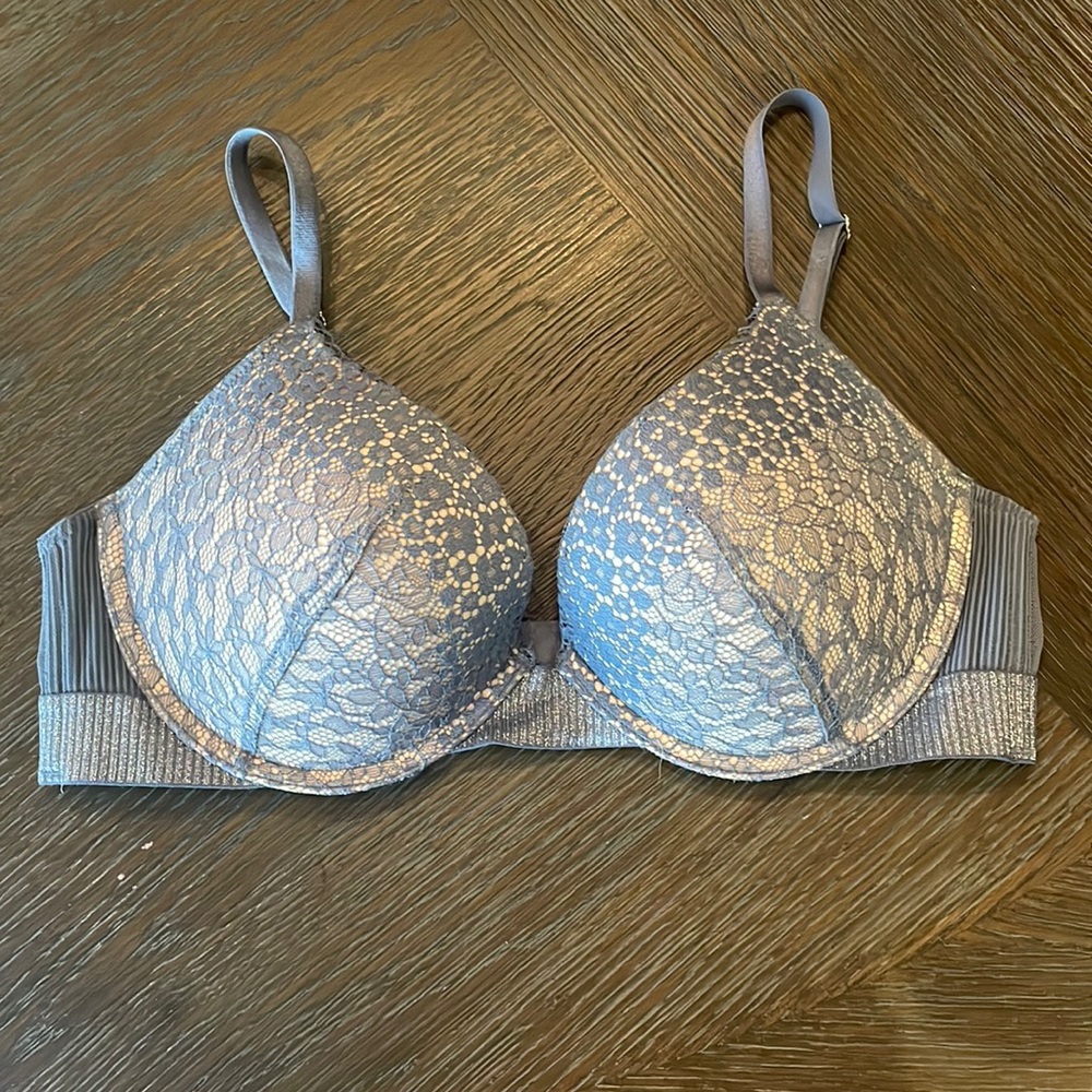 Victoria’s Secret bra